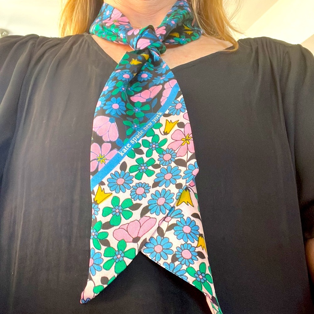 Kate Spade Silk Skinny daises scarf